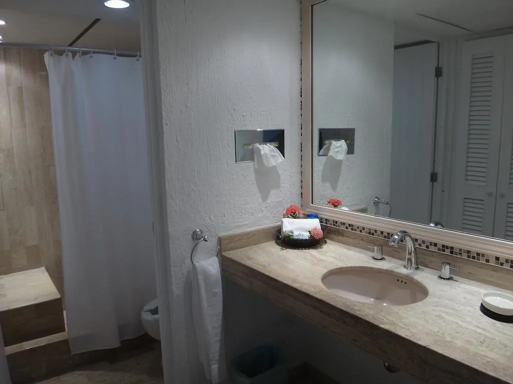 Turquoise Suite With Ocean View Mexico