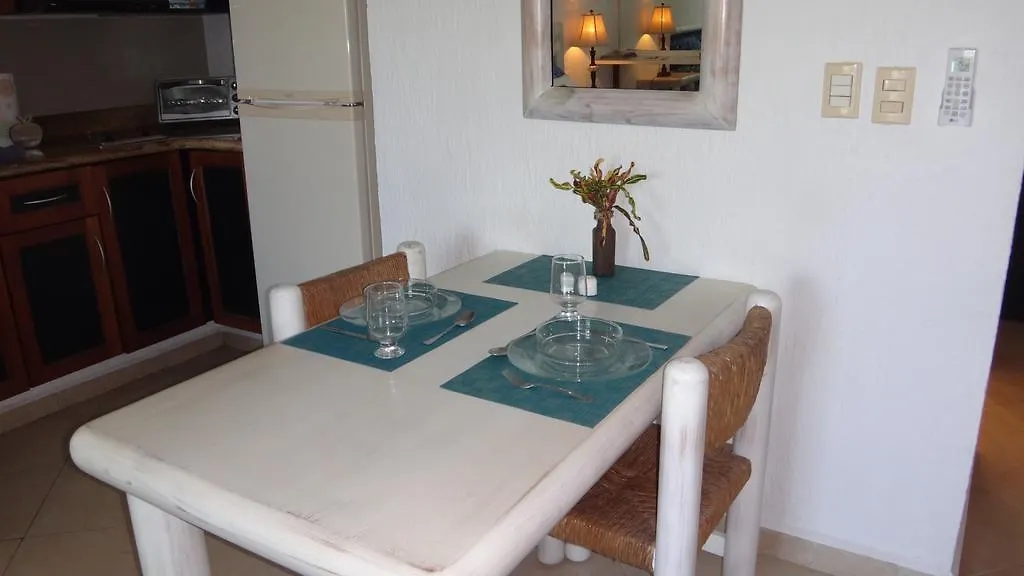 Turquoise Suite With Ocean View Apartment Cancun