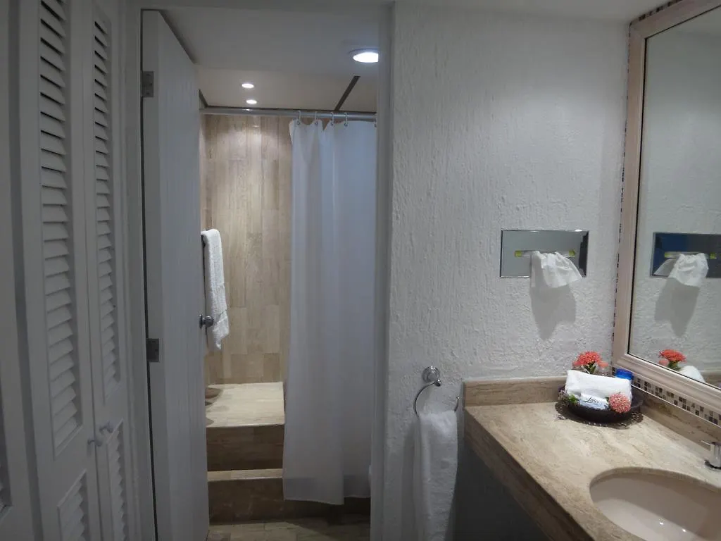 Turquoise Suite With Ocean View Apartment Cancun